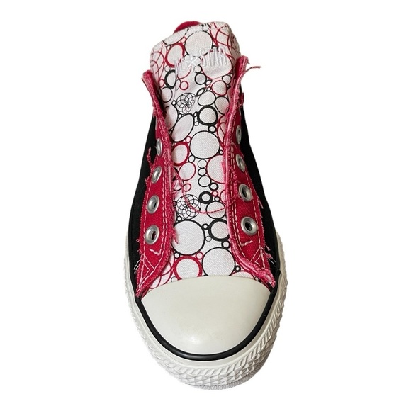 Converse One Reds “Soccer Chick” Custom Sneakers | Women’s 8 | Red & Black Y2K - Picture 5 of 16